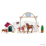 Hannah's gastenpaarden met hond Ruby - SCHLEICH 42458